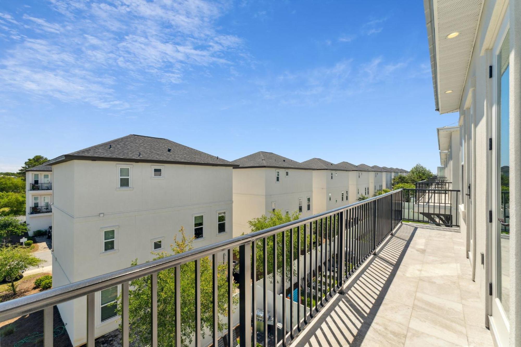 Endless Summer Estate With Golf Cart And Game Room Destin Exterior photo